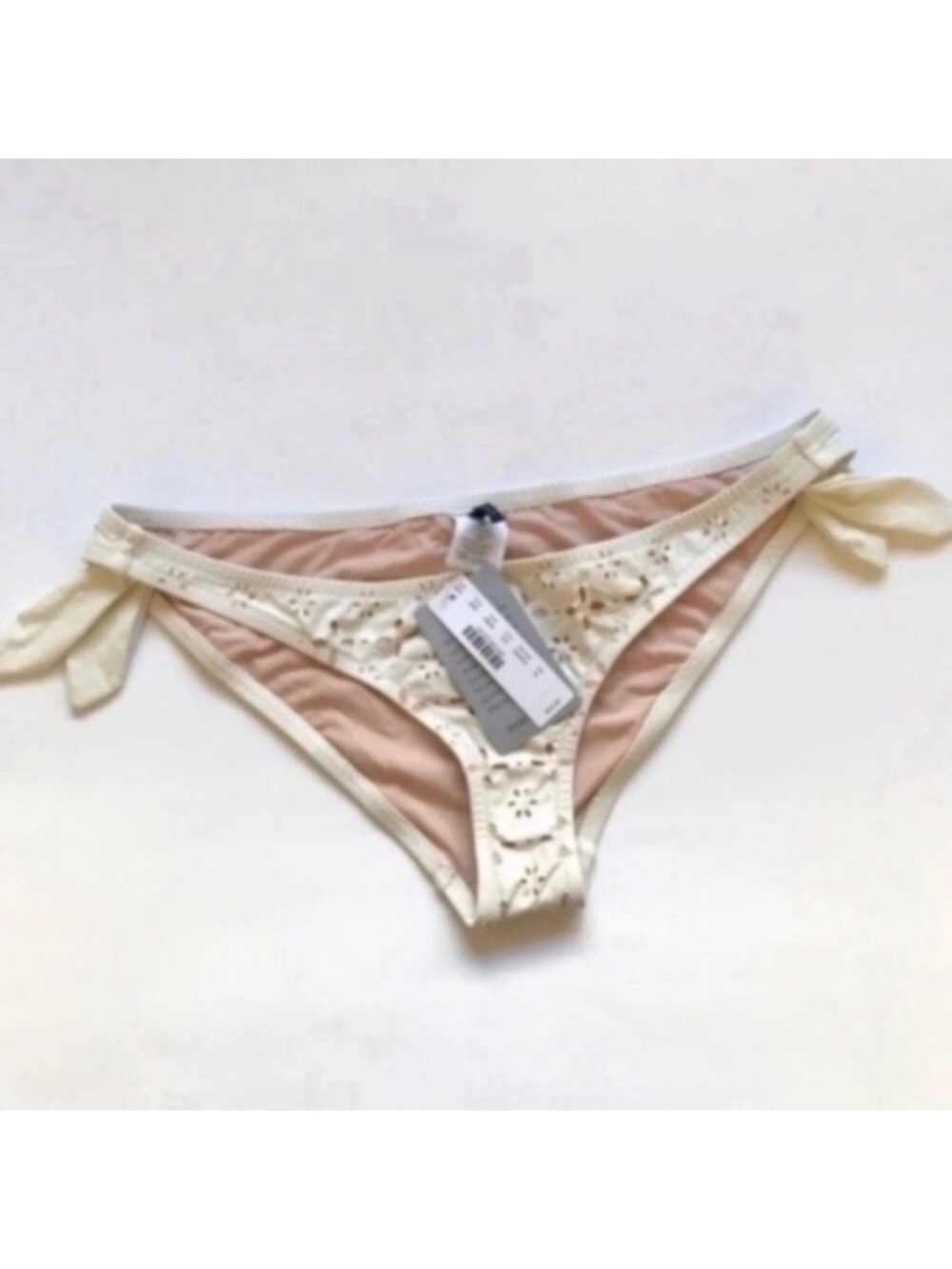 J. Crew Women’s White Eyelet Tie-Side Bikini Bottom size M - Picture 5 of 7
